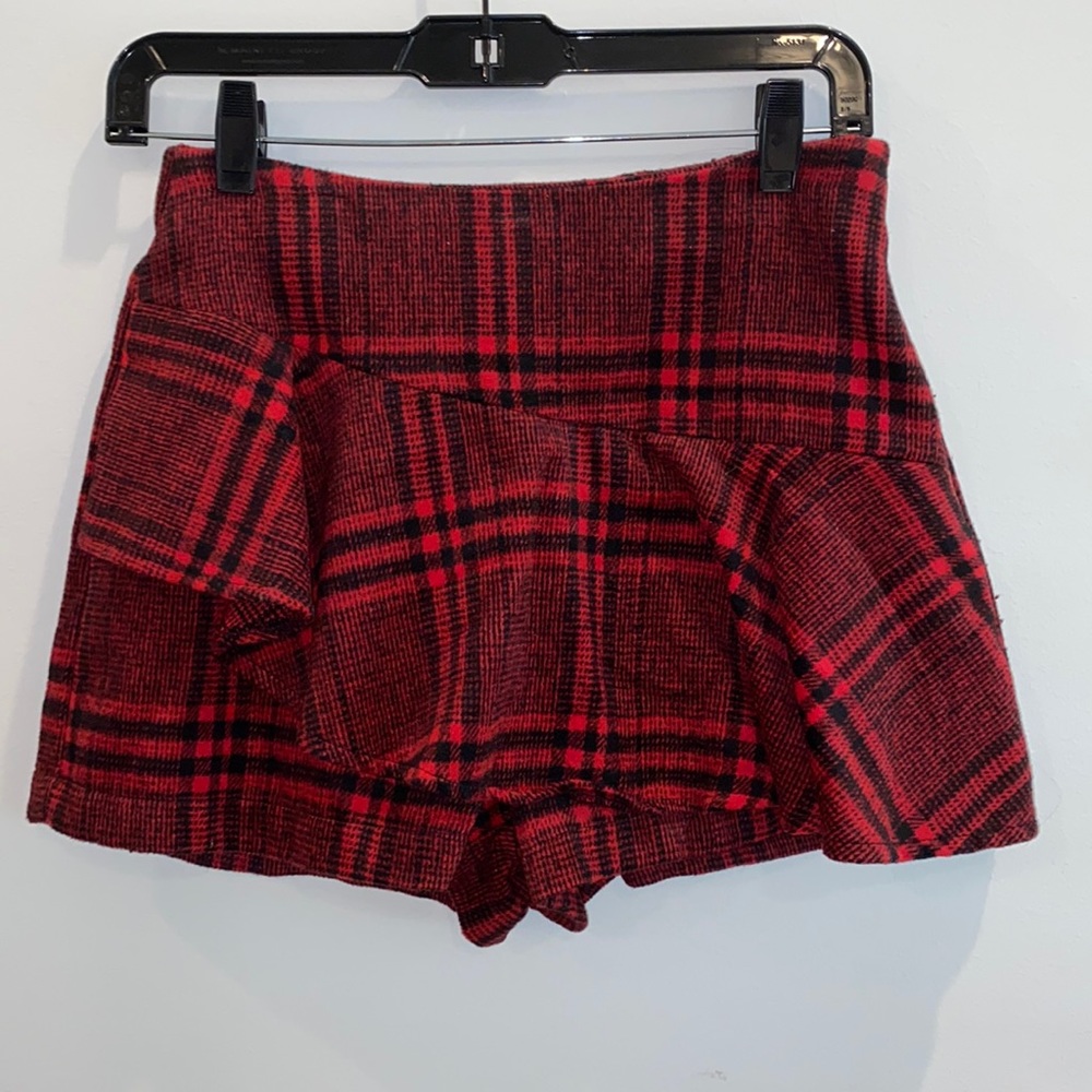 NWT red plaid mini skort